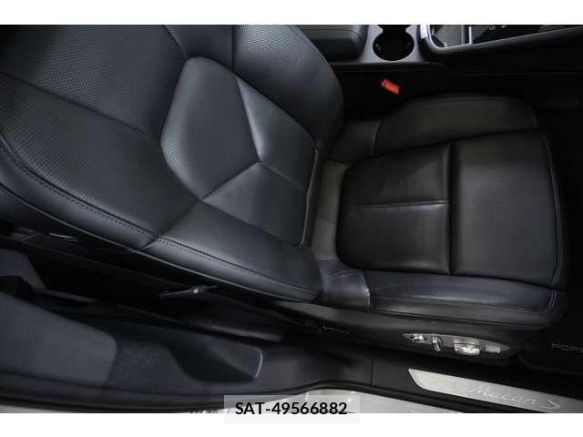 Porsche MACAN 2023-07 7509695-13