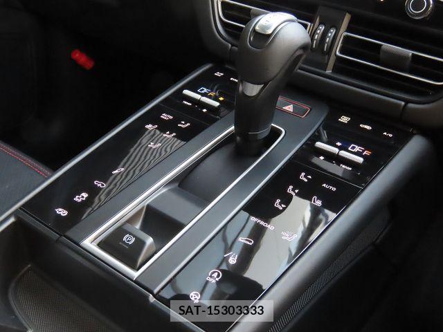 Porsche MACAN 2023-11 7509689-11