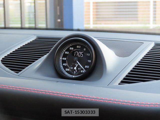 Porsche MACAN 2023-11 7509689-17