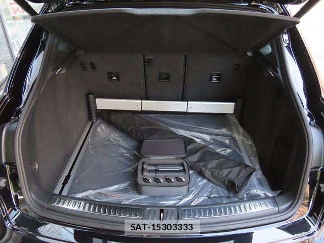 Porsche MACAN 2023-11 7509689-25