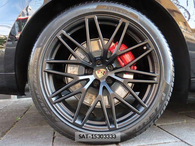 Porsche MACAN 2023-11 7509689-27