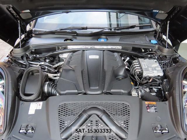 Porsche MACAN 2023-11 7509689-29