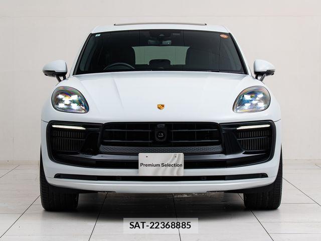 Porsche MACAN 2023-09 7502236-4