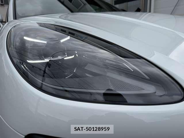 Porsche MACAN 2025-07 7619183-7