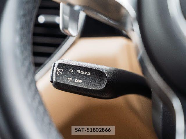Porsche MACAN 2017-09 7619185-16