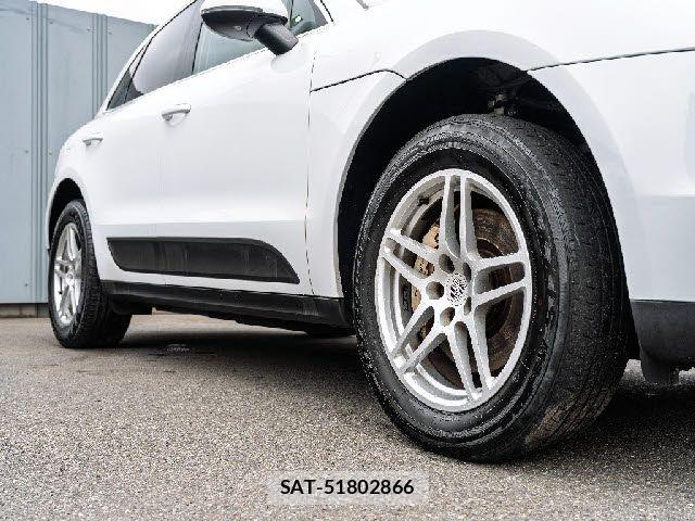 Porsche MACAN 2017-09 7619185-1