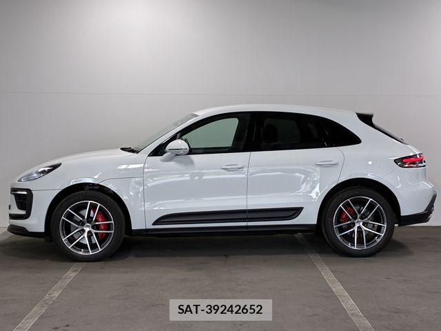 Porsche MACAN 2022-02 7727212-8