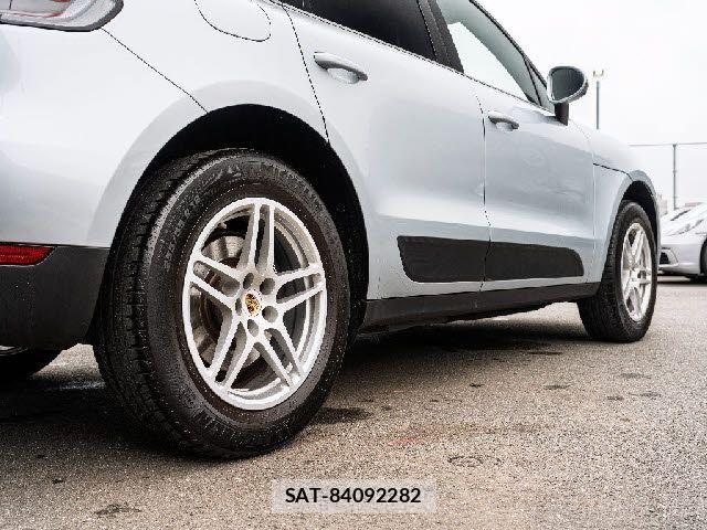 Porsche MACAN 2020-05 7727213-14