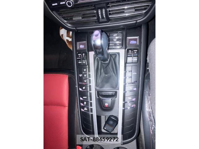 Porsche MACAN 2020-12 7727215-14