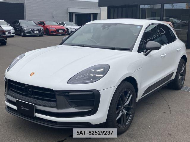Porsche MACAN 2022-12 7788216-0
