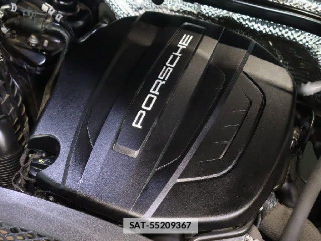 Porsche MACAN 2020-02 7878786-17