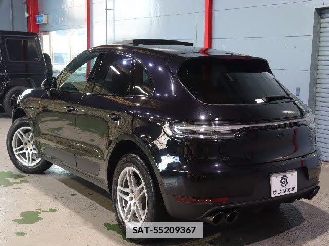 Porsche MACAN 2020-02 7878786-21
