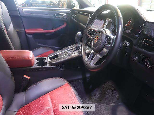 Porsche MACAN 2020-02 7878786-6