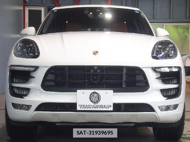 Porsche MACAN 2018-02 7878785-4