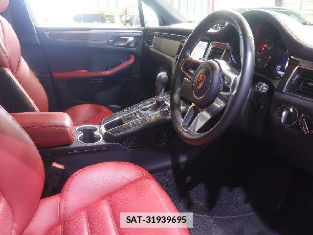 Porsche MACAN 2018-02 7878785-6