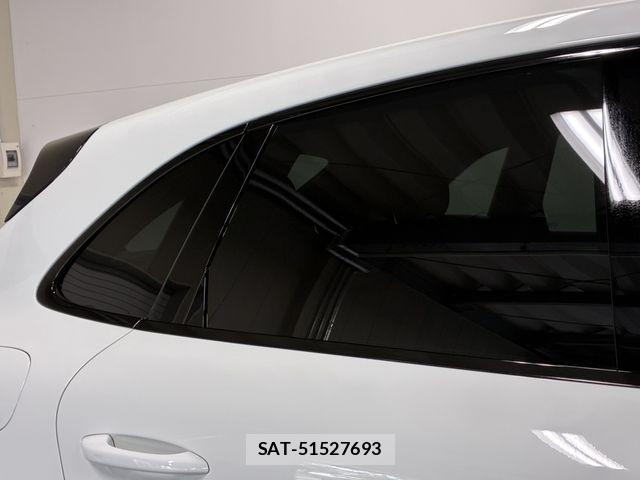Porsche MACAN 2022-02 7878784-9