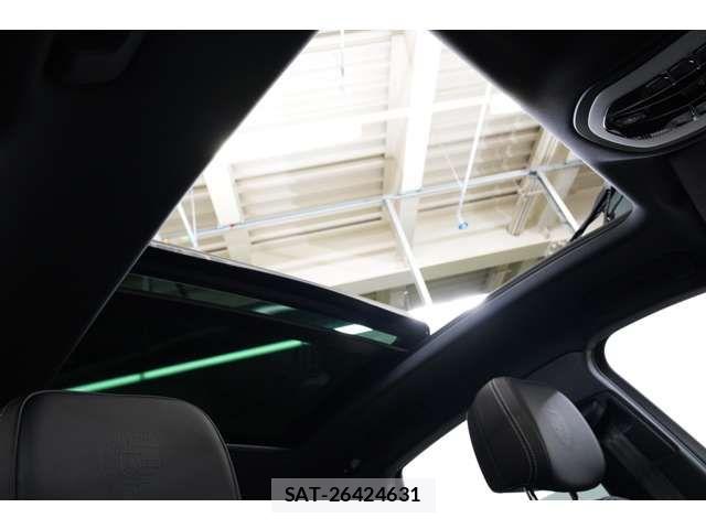 Porsche MACAN 2024-04 7903230-3