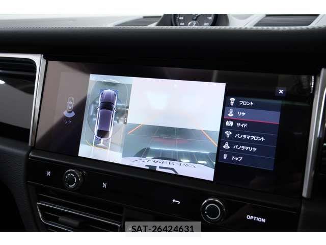 Porsche MACAN 2024-04 7903230-6