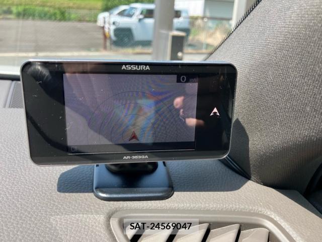 Porsche MACAN 2018-04 7980592-20