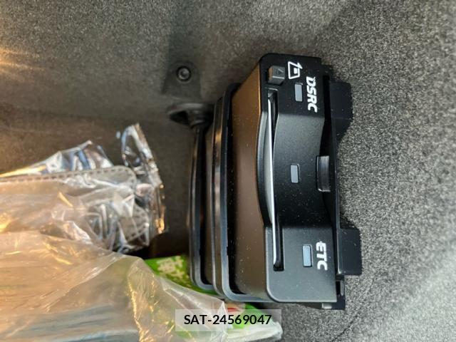 Porsche MACAN 2018-04 7980592-25