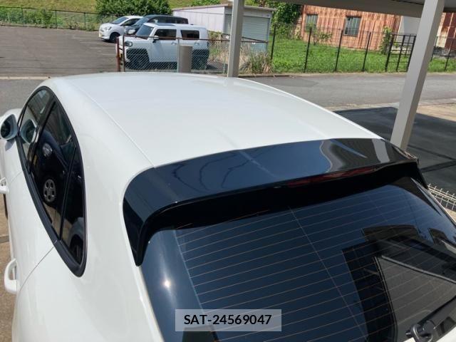 Porsche MACAN 2018-04 7980592-6