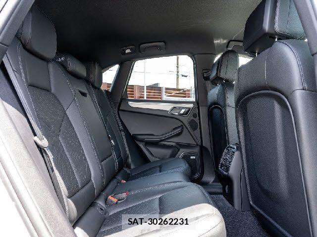 Porsche MACAN 2019-06 8075126-13