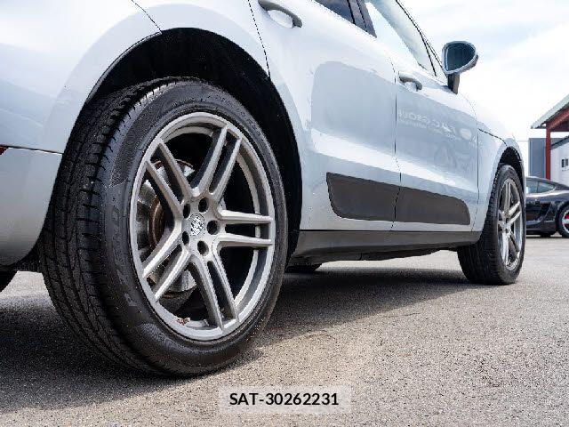 Porsche MACAN 2019-06 8075126-14