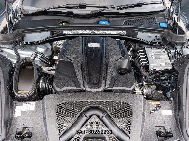 Porsche MACAN 2019-06 8075126-5
