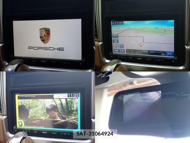 Porsche MACAN 2015-12 8075124-15