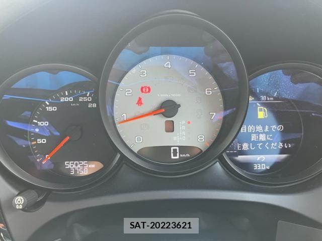 Porsche MACAN 2015-07 8101208-6