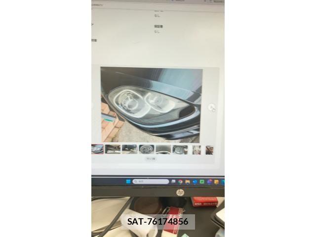 Porsche MACAN 2016-11 8101209-10