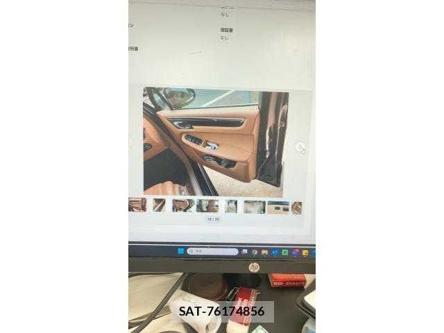 Porsche MACAN 2016-11 8101209-17