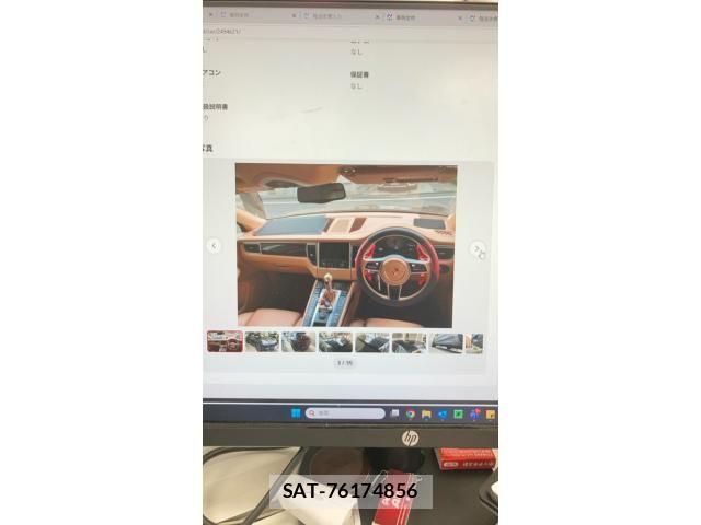 Porsche MACAN 2016-11 8101209-2
