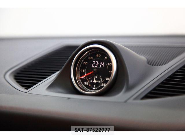 Porsche MACAN 2017-02 8101205-28