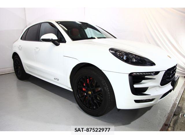 Porsche MACAN 2017-02 8101205-4