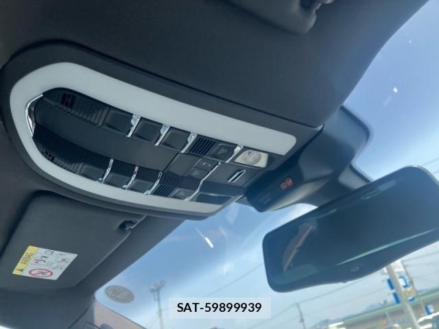 Porsche MACAN 2015-08 8231304-22