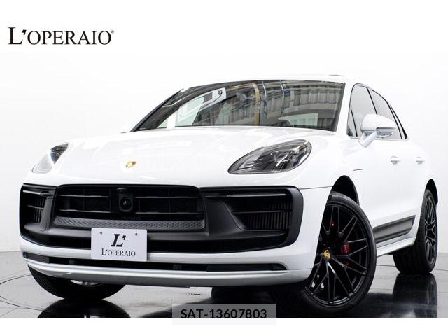 Porsche MACAN 2023-08 8231302-0