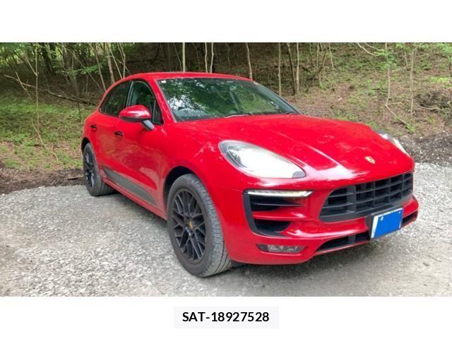 Porsche MACAN 2016-12 8337394-0