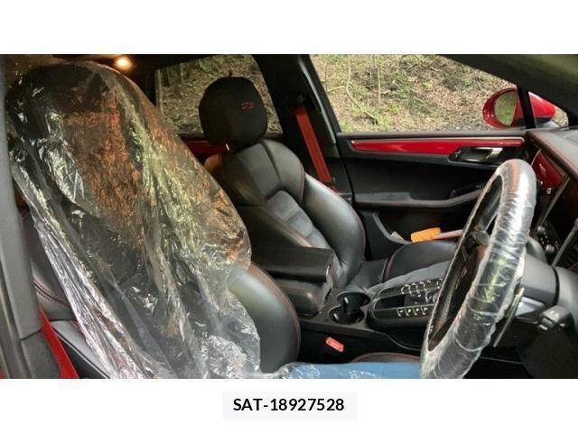 Porsche MACAN 2016-12 8337394-15