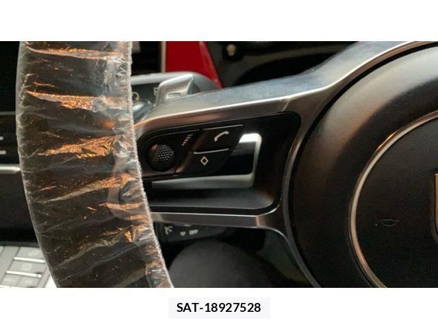 Porsche MACAN 2016-12 8337394-21