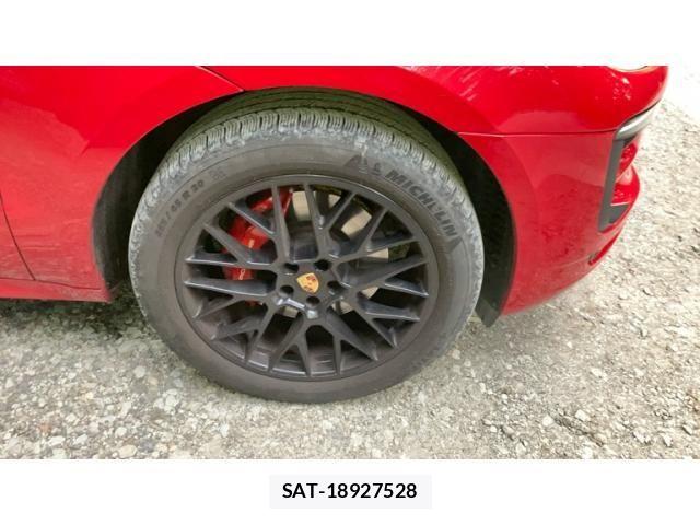 Porsche MACAN 2016-12 8337394-3