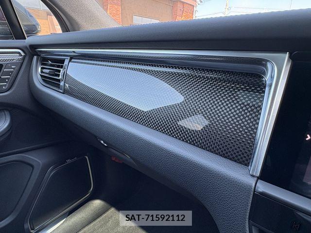 Porsche MACAN 2023-06 8337392-23