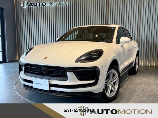 Porsche MACAN 2023-07 8368107-0