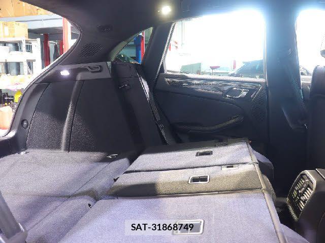 Porsche MACAN 2017-02 8372052-29