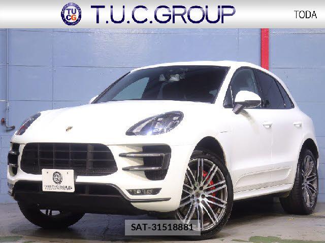 Porsche MACAN 2017-03 8372051-0