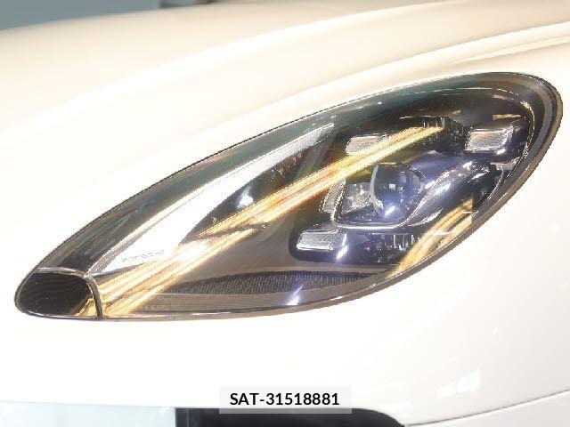 Porsche MACAN 2017-03 8372051-18