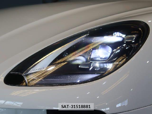Porsche MACAN 2017-03 8372051-19