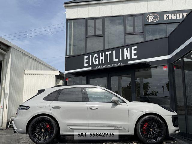 Porsche MACAN 2023-11 8458197-3
