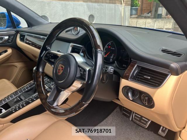 Porsche MACAN 2018-03 8526582-12