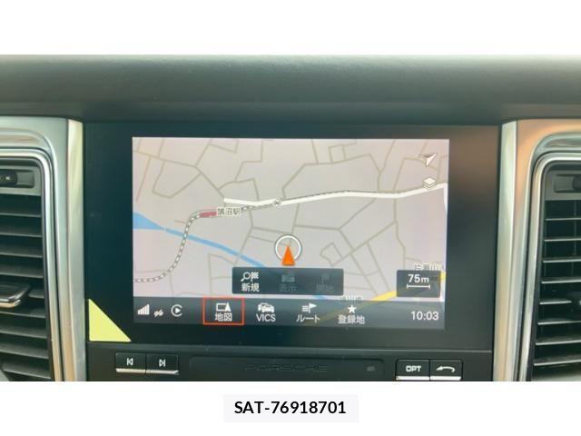 Porsche MACAN 2018-03 8526582-23